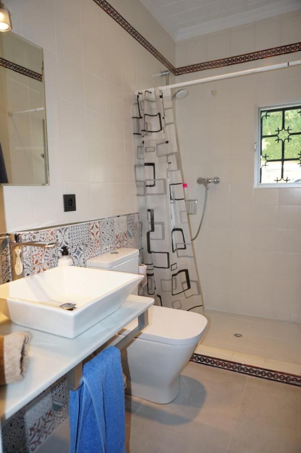 Villa Flor De Azahar เบนัลมาเดนา ภายนอก รูปภาพ
