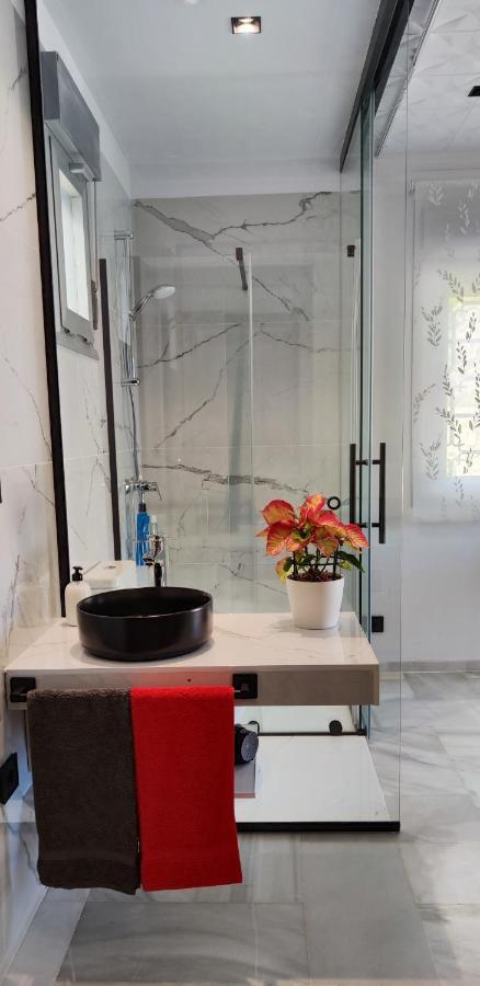 Villa Flor De Azahar เบนัลมาเดนา ภายนอก รูปภาพ
